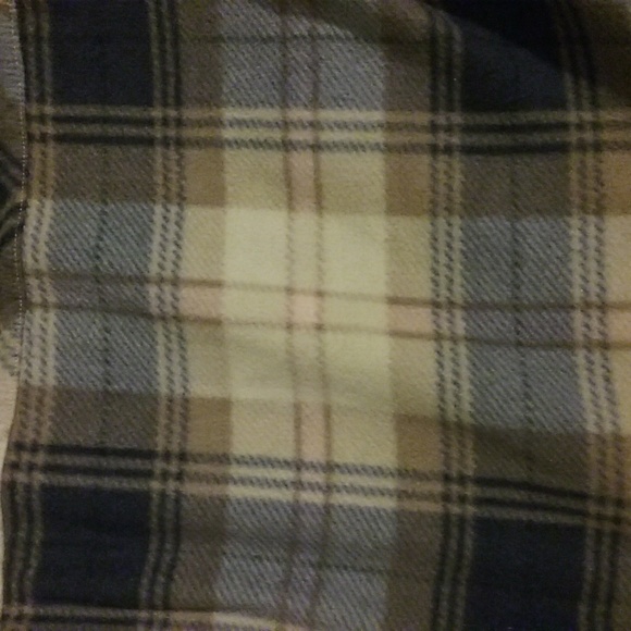 Weekends Everyday NWT Flannel Shacket M - Picture 6 of 7